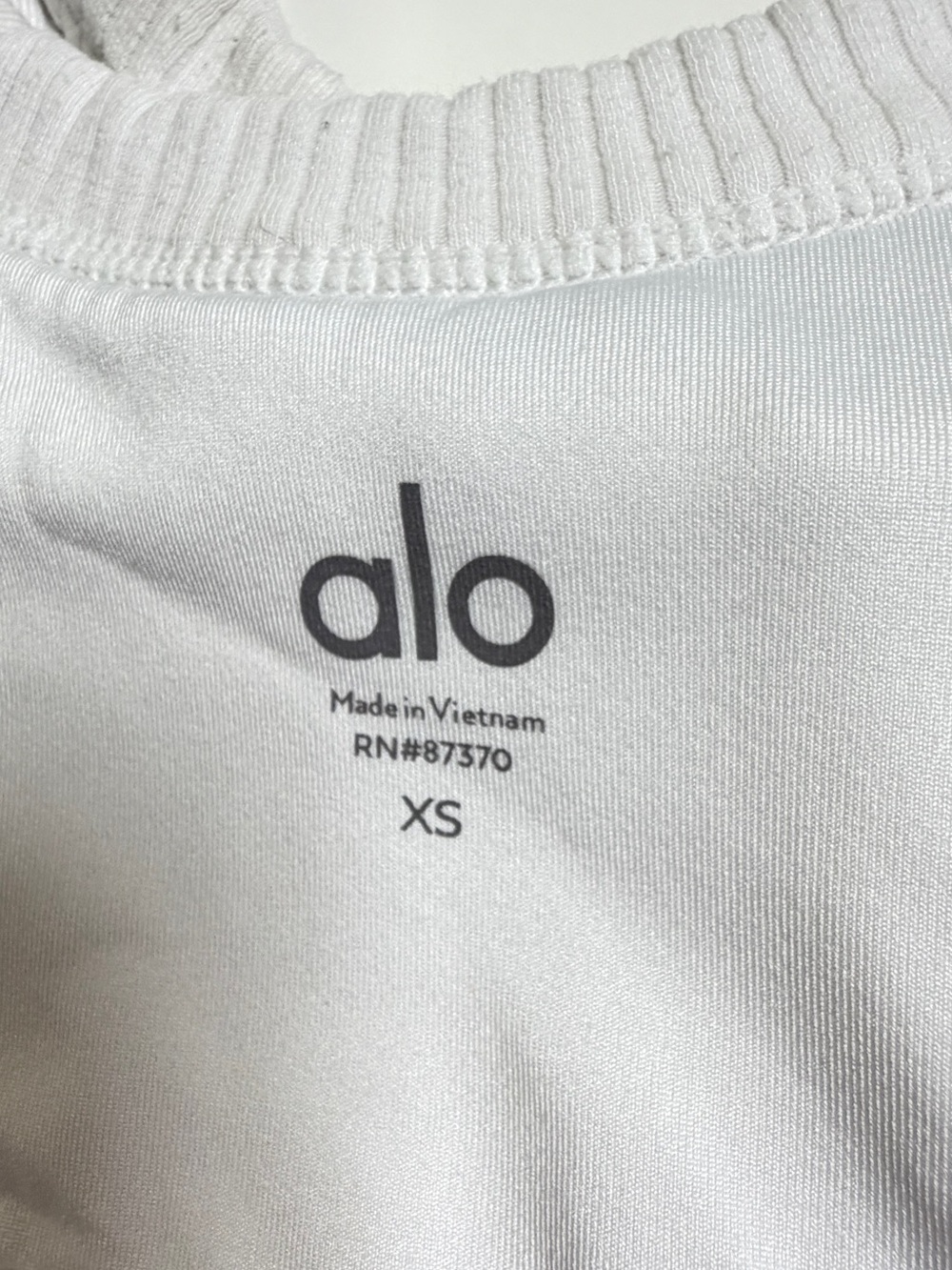 🤍 Alo Yoga Ribbed Wellness Bra - White | Size XS - Picture 10 of 10